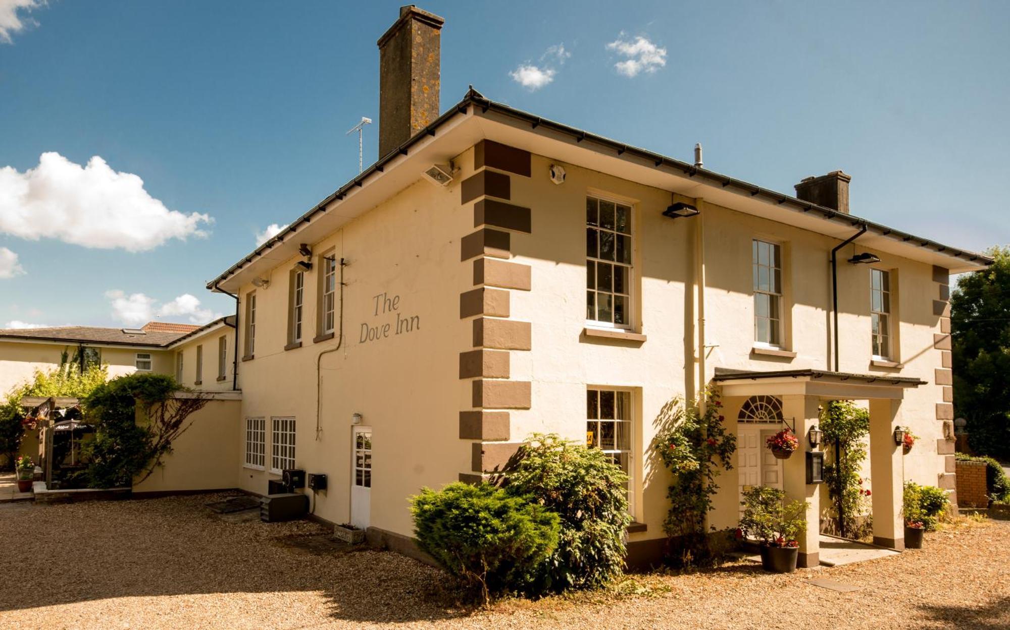 The Dove Inn Micheldever Εξωτερικό φωτογραφία